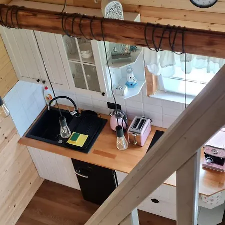 Nad Jeziorem * Podamirowo